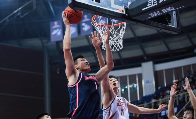 本轮意甲联赛，尤文图斯1-0战胜那不勒斯，加蒂取得进球。